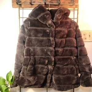 APPARIS Goldie Puffer Jacket